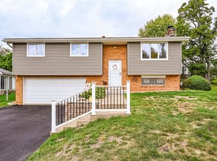 431 Flagstaff Dr, Greensburg, PA 15601