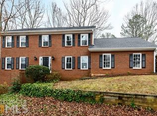 430 W Spalding Dr, Sandy Springs, GA 30328