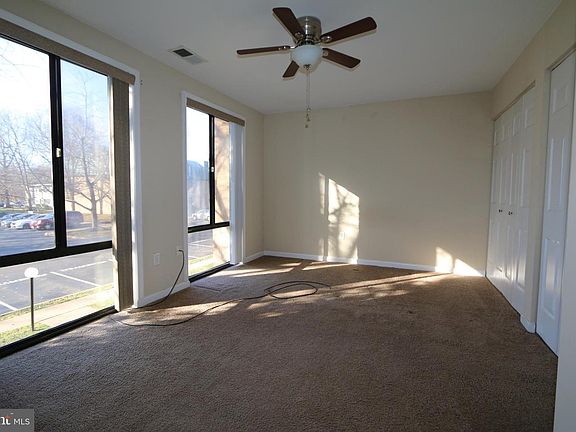 5th image of 1032 Brinker Dr