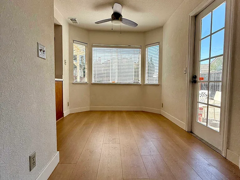 43265 Bush Ct — Photo 9