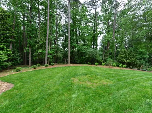 555 High Brook Dr NE, Sandy Springs, GA 30342