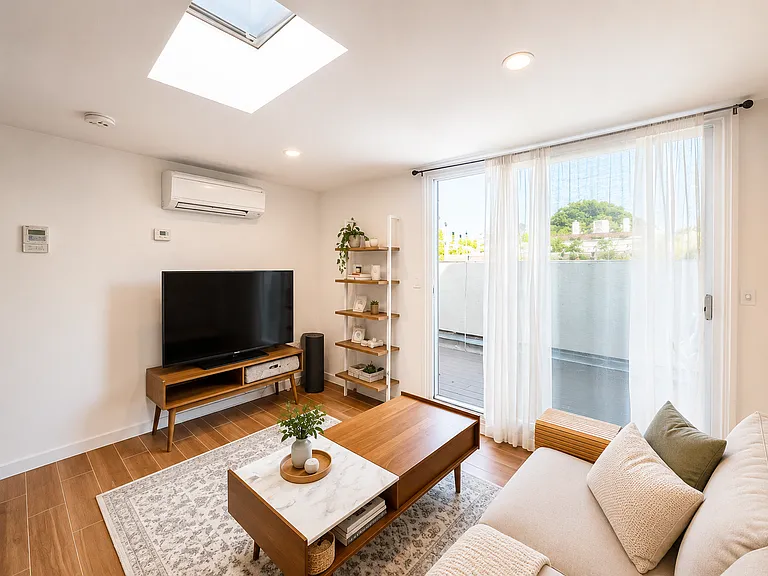 358 Henry St #5F — Photo 1