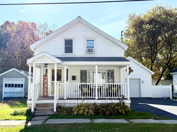 15 Seminary Street, Fort Edward, NY 12828