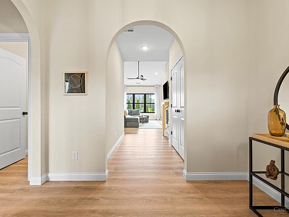 3rd image of 3 Rogan Dr