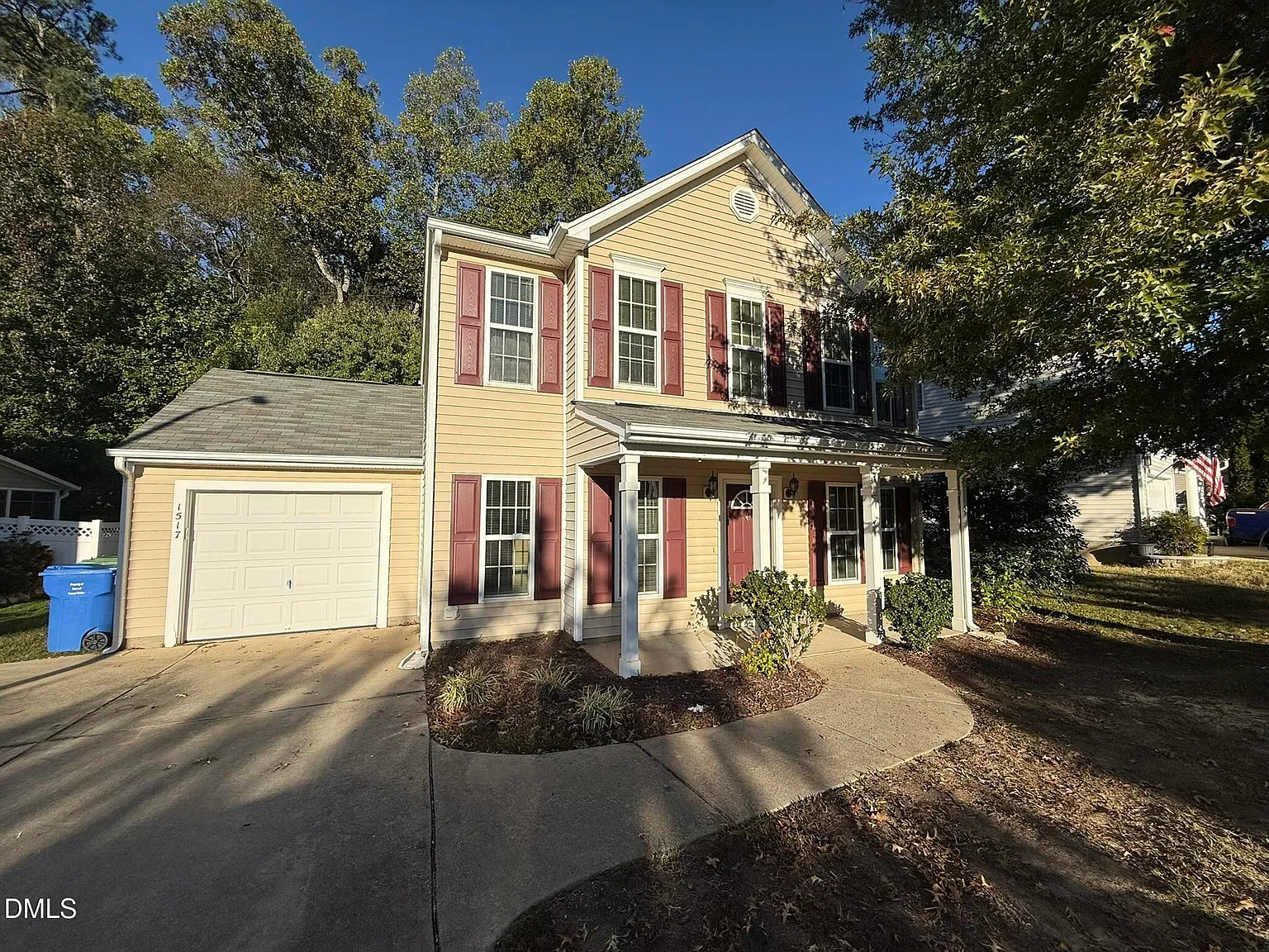 3 bed, 2.5 bath, 1644 sqft, $2,250 — Photo 3