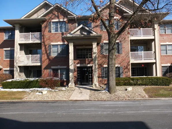 1640 White Oak Cir Unit 1-C, Munster, IN 46321