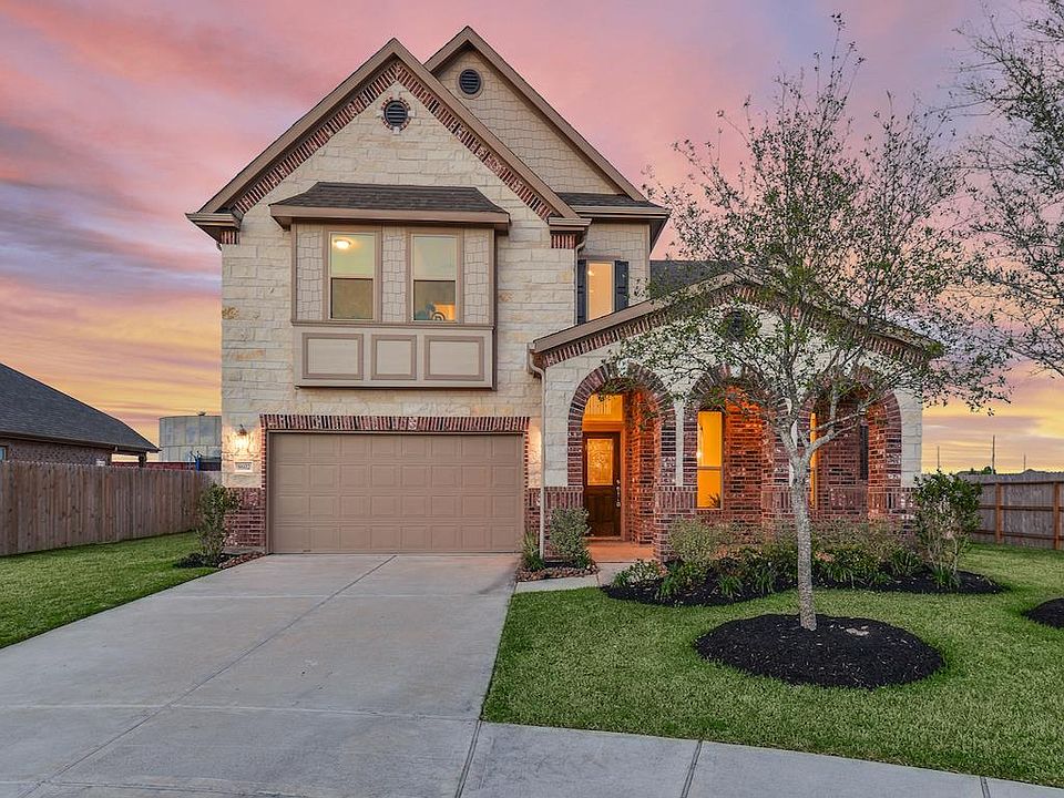 1st image of 8602 Redstone Hills Dr