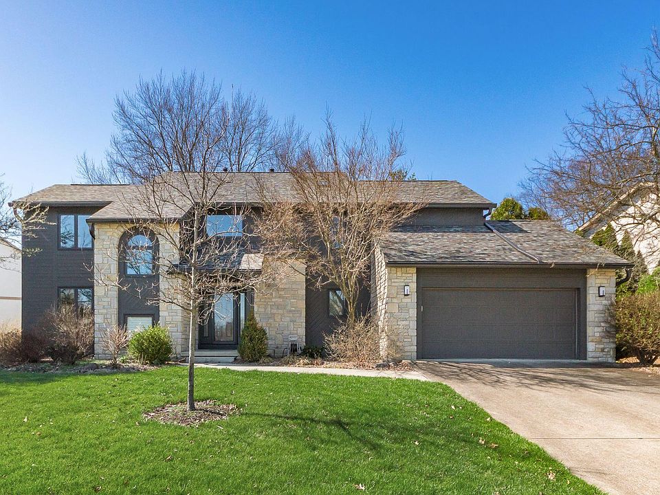 1st image of 708 Waterton Dr