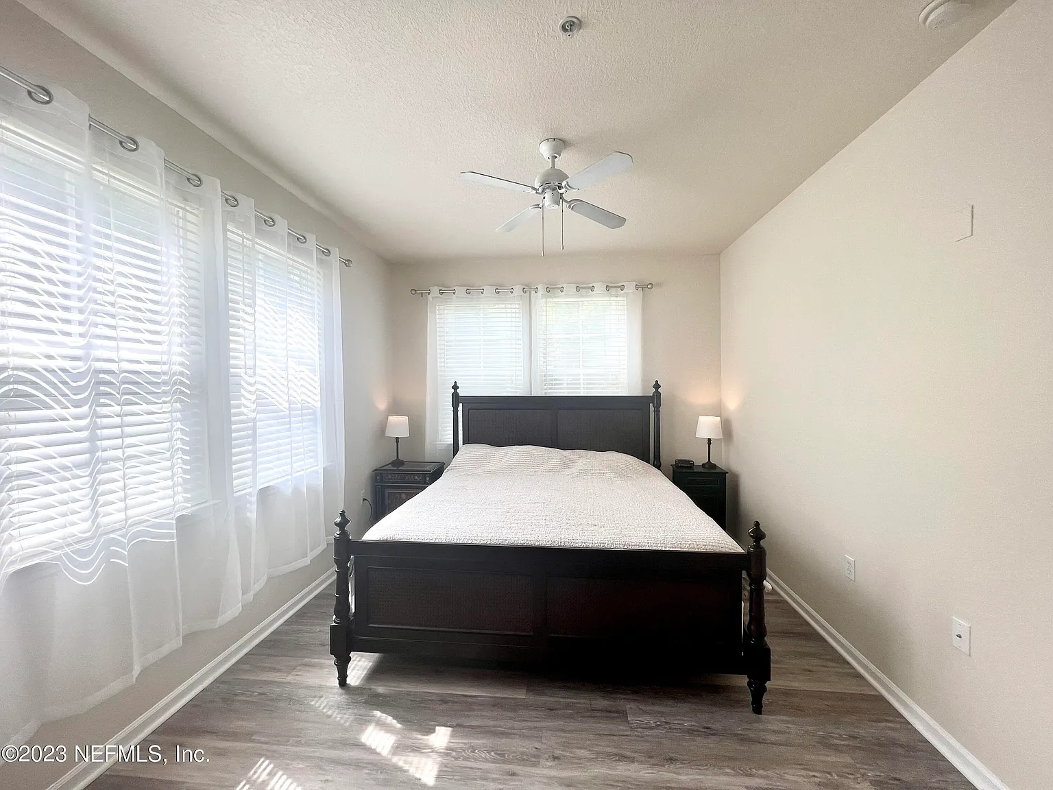 2 bed, 2.0 bath, 1059 sqft, $1,595 — Photo 4