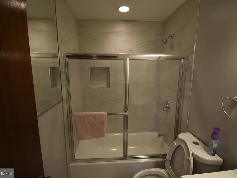 3931 Dominion Dr — Photo 30