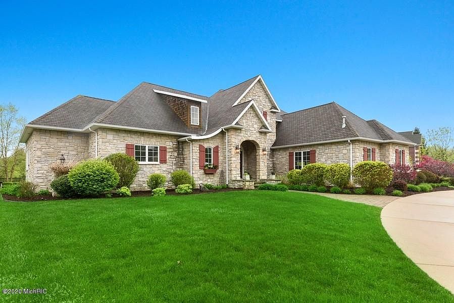 1st image of 362 River Run Dr