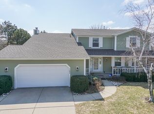 1605 Gregory St, Normal, IL 61761