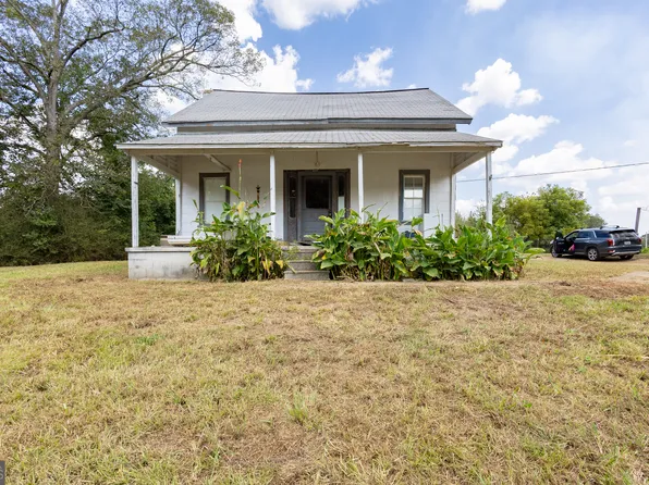 4122 Jacksonville St, Heflin, AL 36264