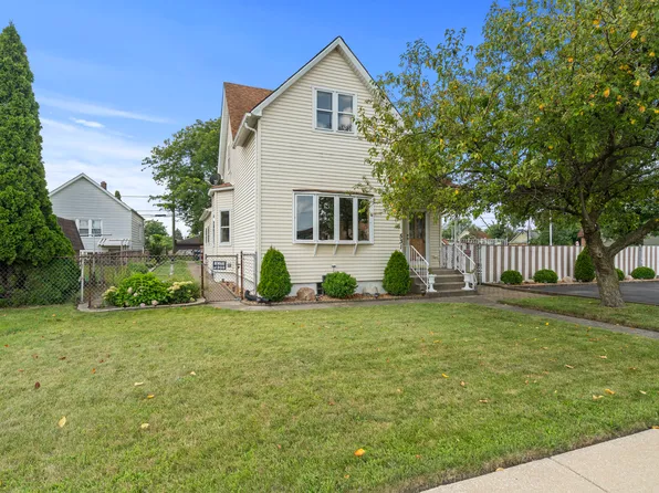 531 State St, Calumet City, IL 60409