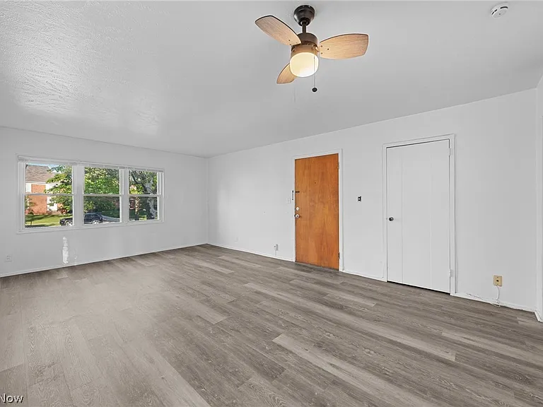 3030 S Moreland Blvd #4 — Photo 6