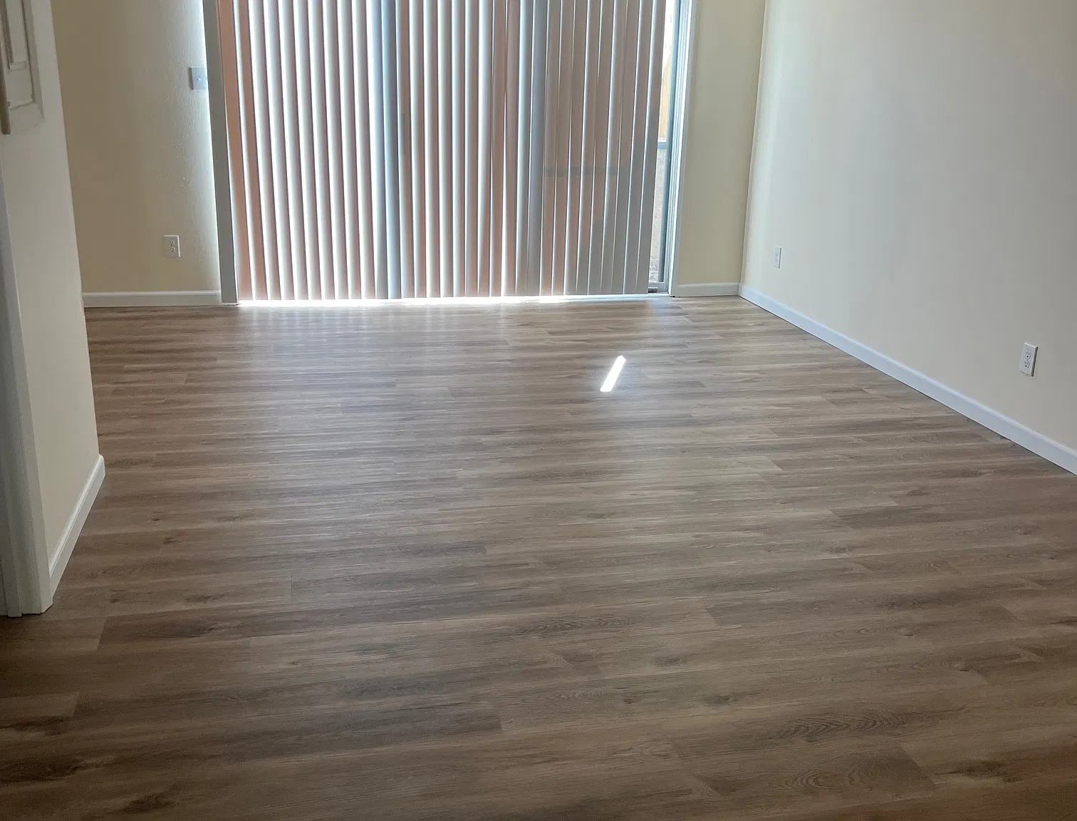 2 bed, 1.5 bath, $1,100 — Photo 2