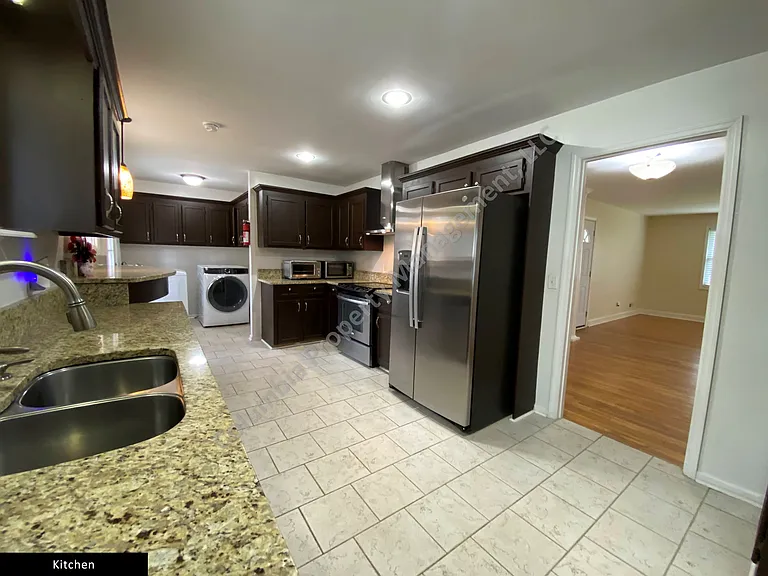 3518 Wolf Cir — Photo 18