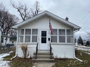 1143 E Butler St, Adrian, MI 49221