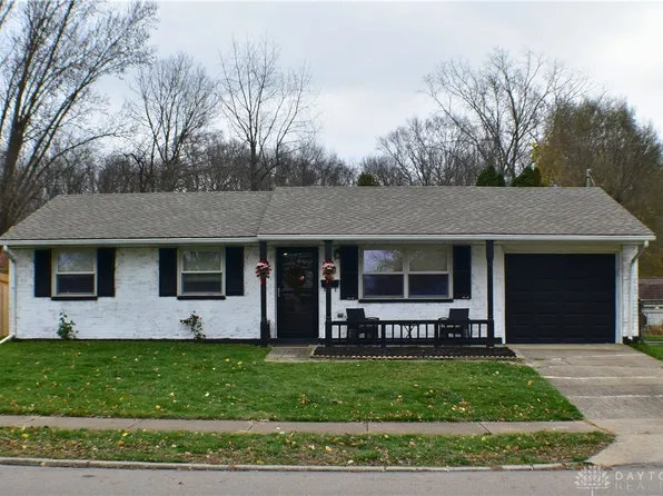981 Stonyridge Ave, Troy, OH 45373