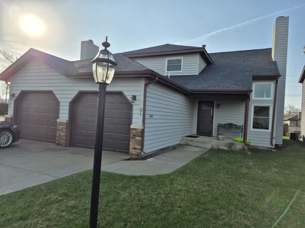21 Constitution Dr #21, Michigan City, IN 46360
