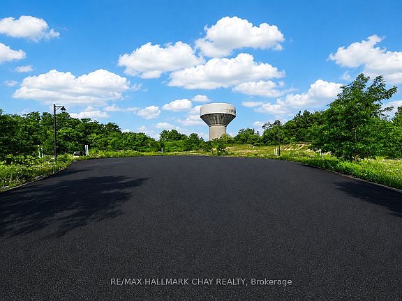 5th image of 10 Tower Ct Lot 4