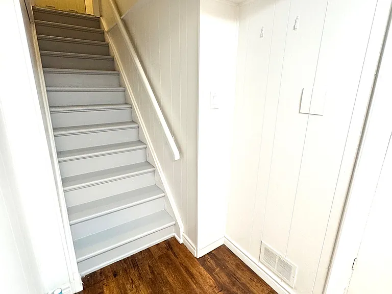 18 Rockport Cres S #BASEMENT — Photo 12