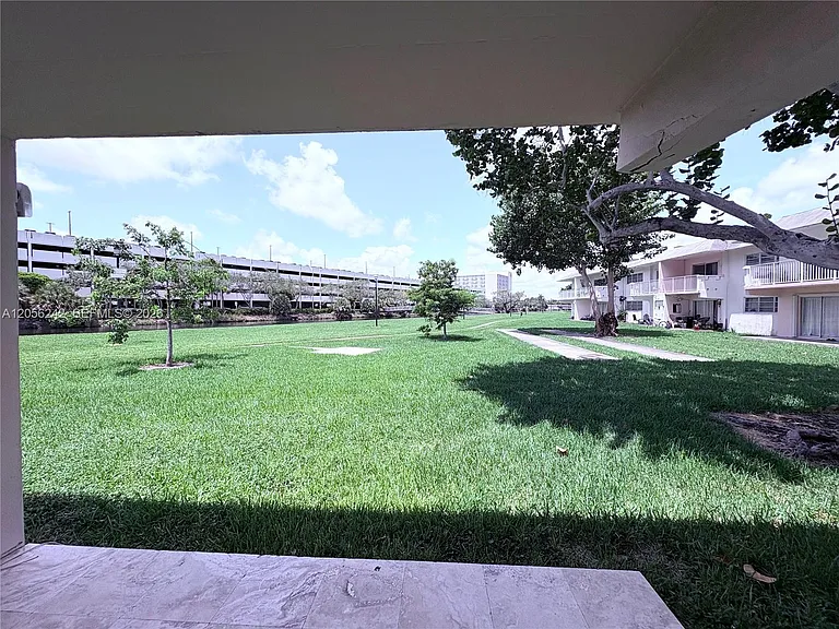 7348 SW 82nd St #C118 — Photo 22