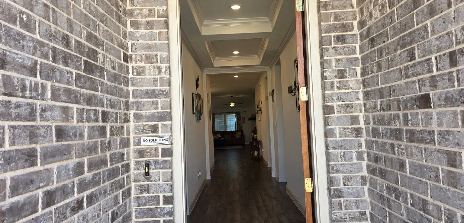 4 bed, 2275 sqft, $2,950 — Photo 4