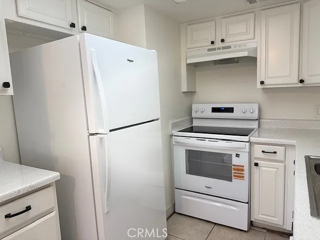51080 Eisenhower Dr #30 — Photo 14