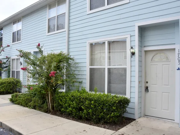 3890 SW 20th Ave, Gainesville, FL