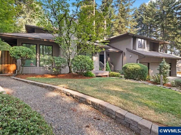 4262 Elf Ave SE, Salem, OR 97302