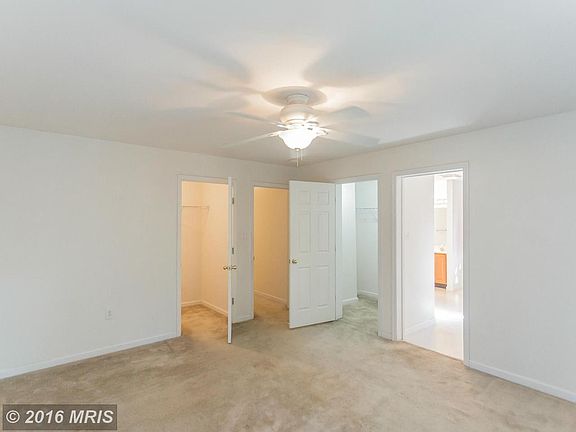 3rd image of 18258 Oakdale Dr