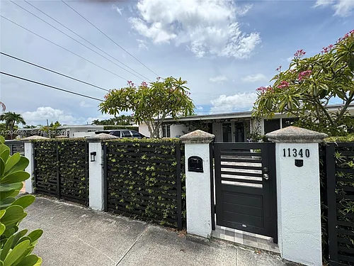 11340 SW 41st Ter Photo 1 11340 SW 41st Ter Photo 1