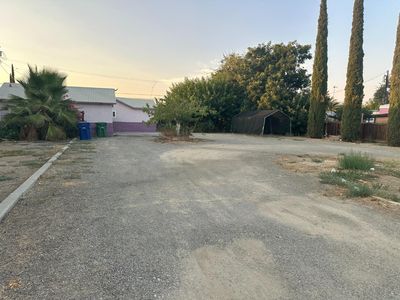 417 E Orange St, Avenal, CA, 93204