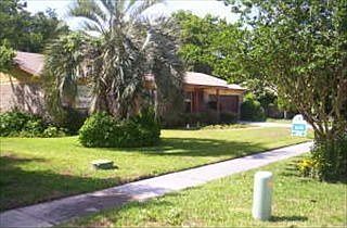 4th image of 1787 Olive Ct