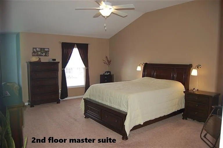 10210 Hamlet Ct — Photo 17