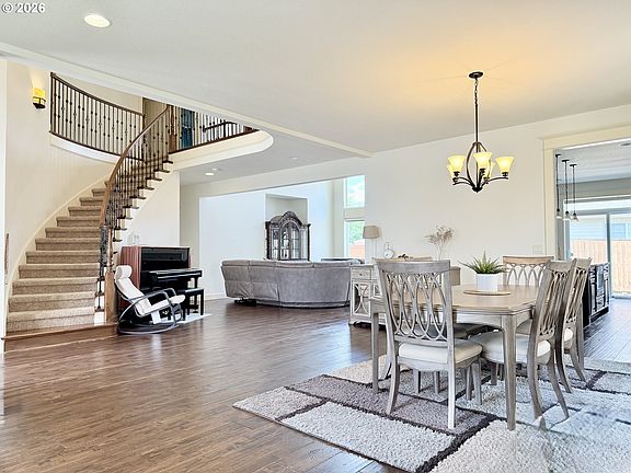 3rd image of 13526 SE Ellen Dr