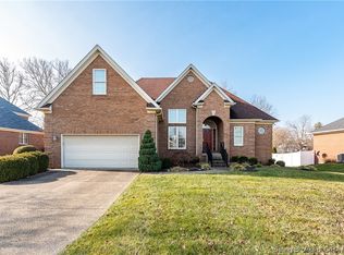 3002 Cobblers Crossing Rd, New Albany, IN 47150