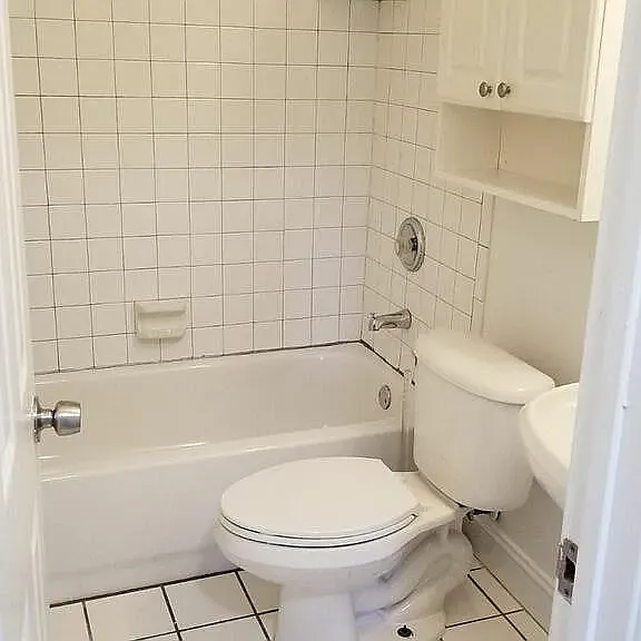 695A United Ave SE — Photo 10