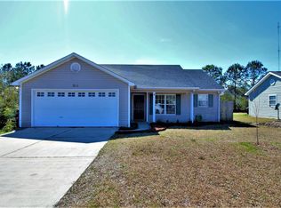 211 Foxhall Rd, Newport, NC 28570
