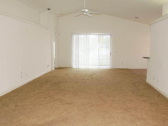 3rd image of 5416 Daylily St