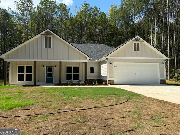 162 Hall Rd, Carrollton, GA 30116