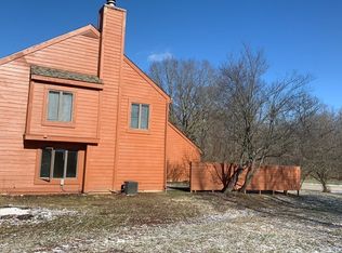 4414 Burlingame Cmns, Dayton, OH 45426