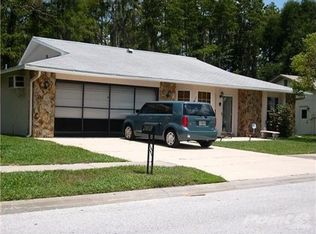 5120 Farnsworth Ln, New Port Richey, FL 34653