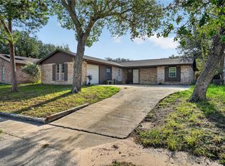 2524 Live Oak St, Ingleside, TX 78362