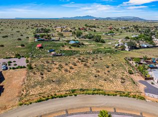 8 W Serena Ln, Santa Fe, NM 87508