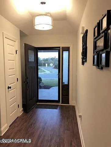 3 bed, 2.0 bath, $2,000 — Photo 4