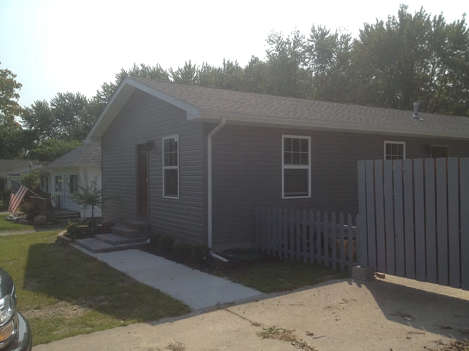 225 Delaware St photo 1