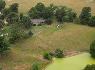 1602 Hilltop Rd, Noel, MO 64854