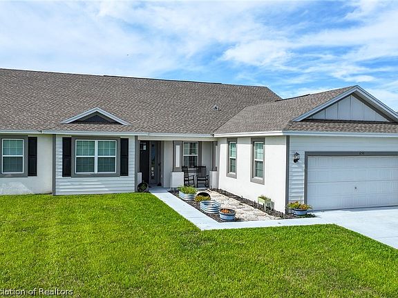 2nd image of 1236 Ridge Dr